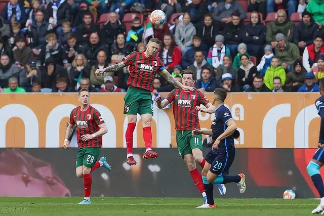 乔帅：杜润旺进攻手感很好 但要避免走步违例